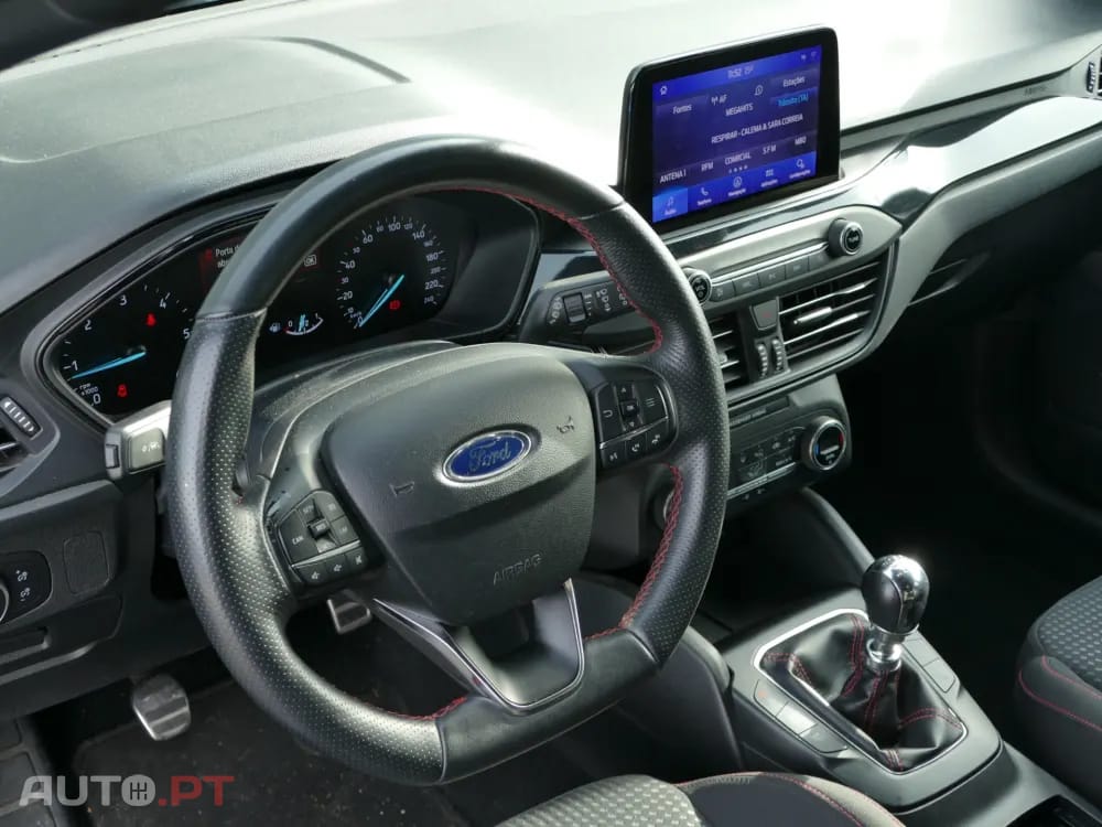 Ford Focus SW 1.5 TDCi EcoBlue ST-Line