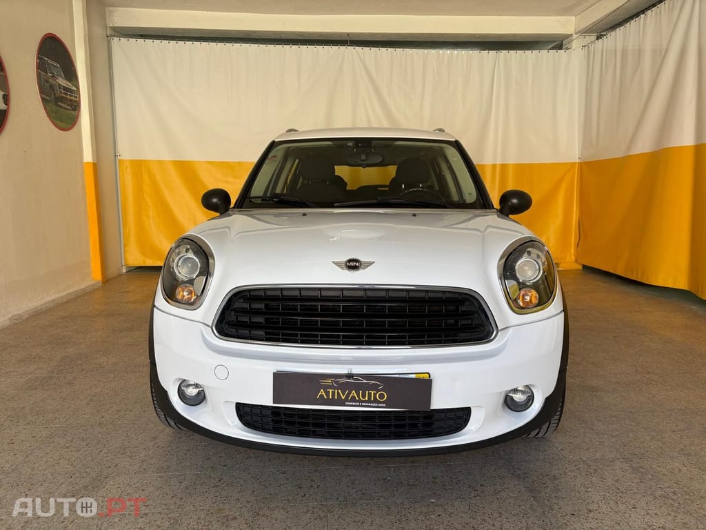MINI Countryman One D