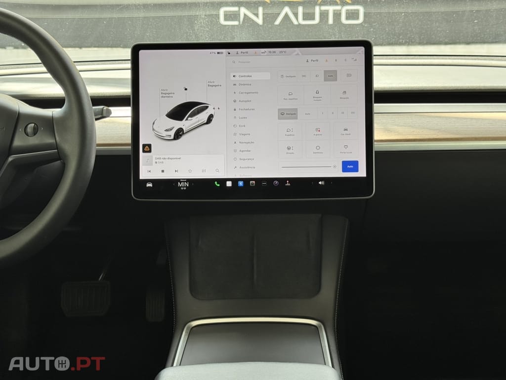 Tesla Model 3 Standard Range Plus RWD