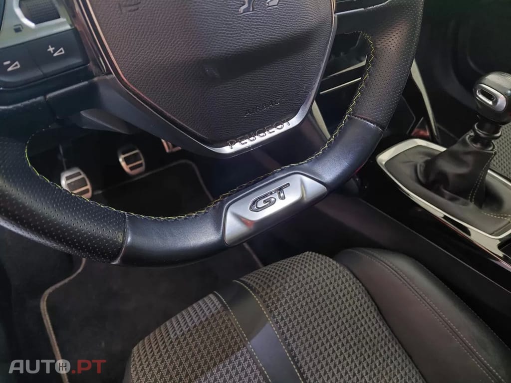 Peugeot 2008 PureTech 130 Stop&Start GT-Line Edition