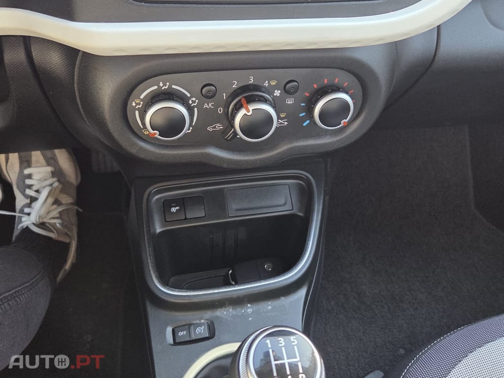 Renault Twingo 0.9 TCe Le Coq Sportif