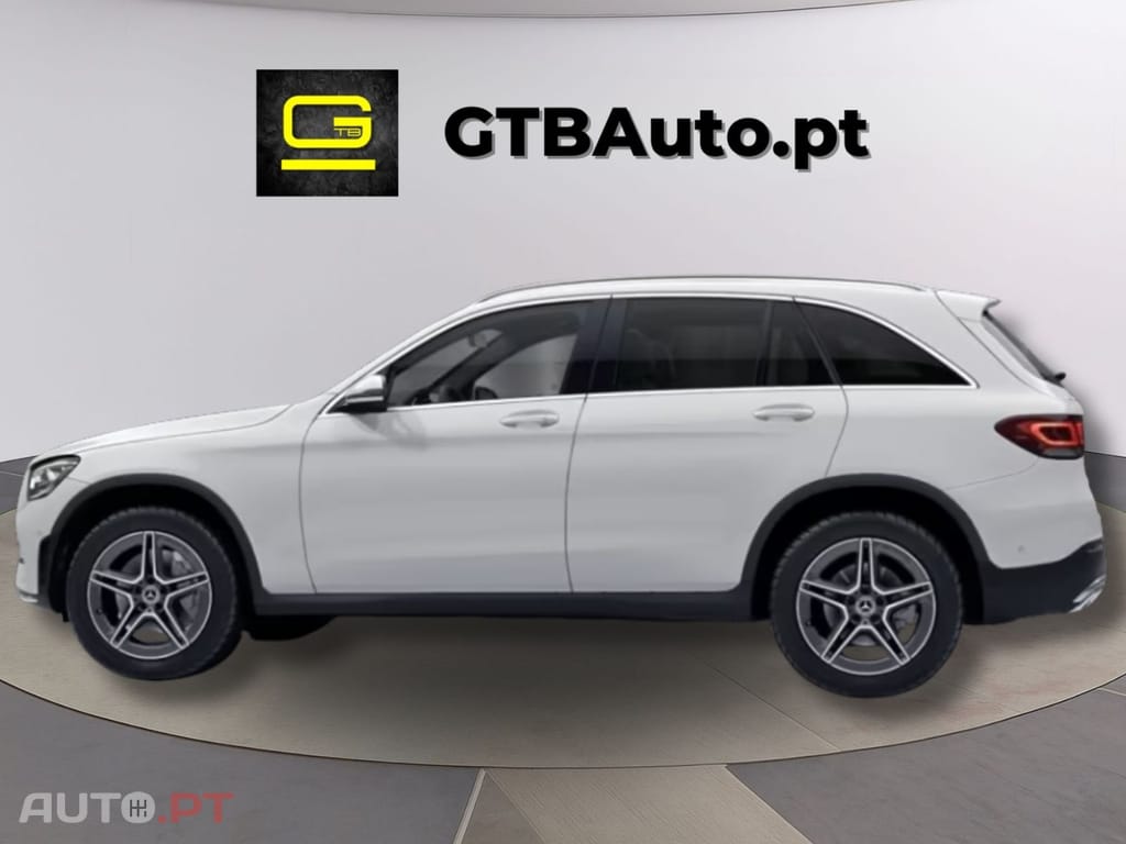Mercedes-Benz GLC 300 de 4M AMG 