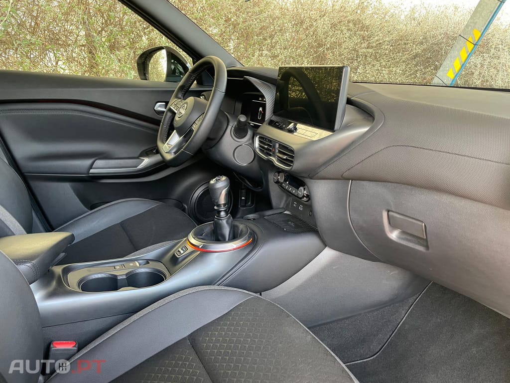 Nissan Juke 1.0 DIG-T N-Connecta NAV.