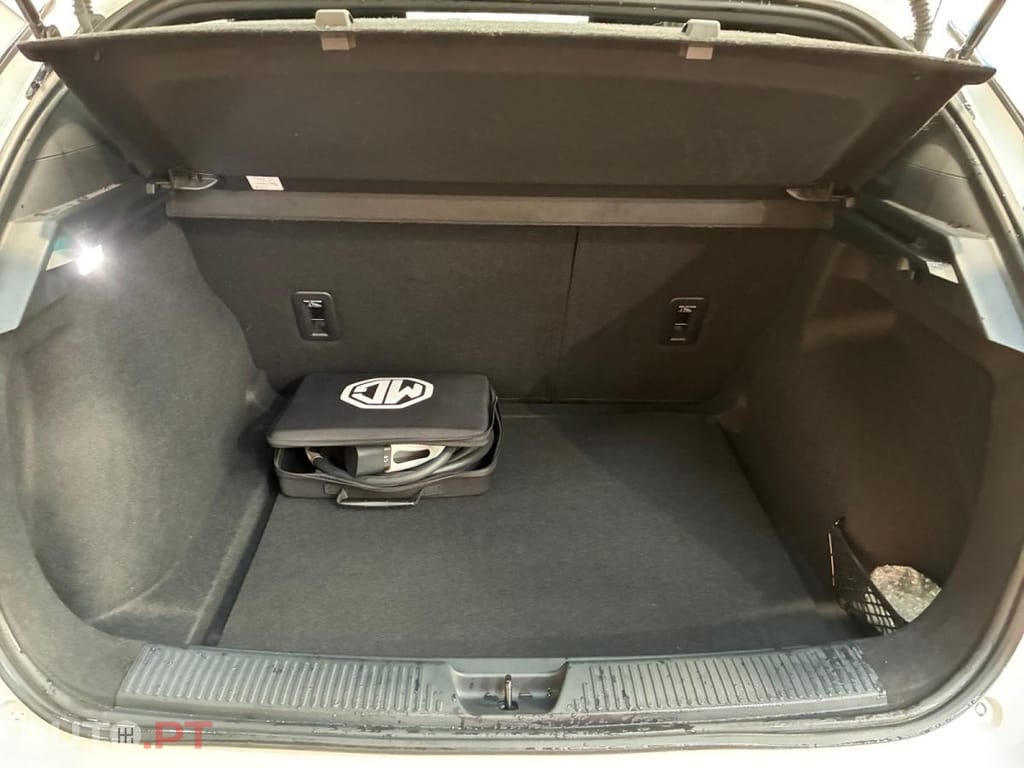 MG MG4 51 kWh Standard