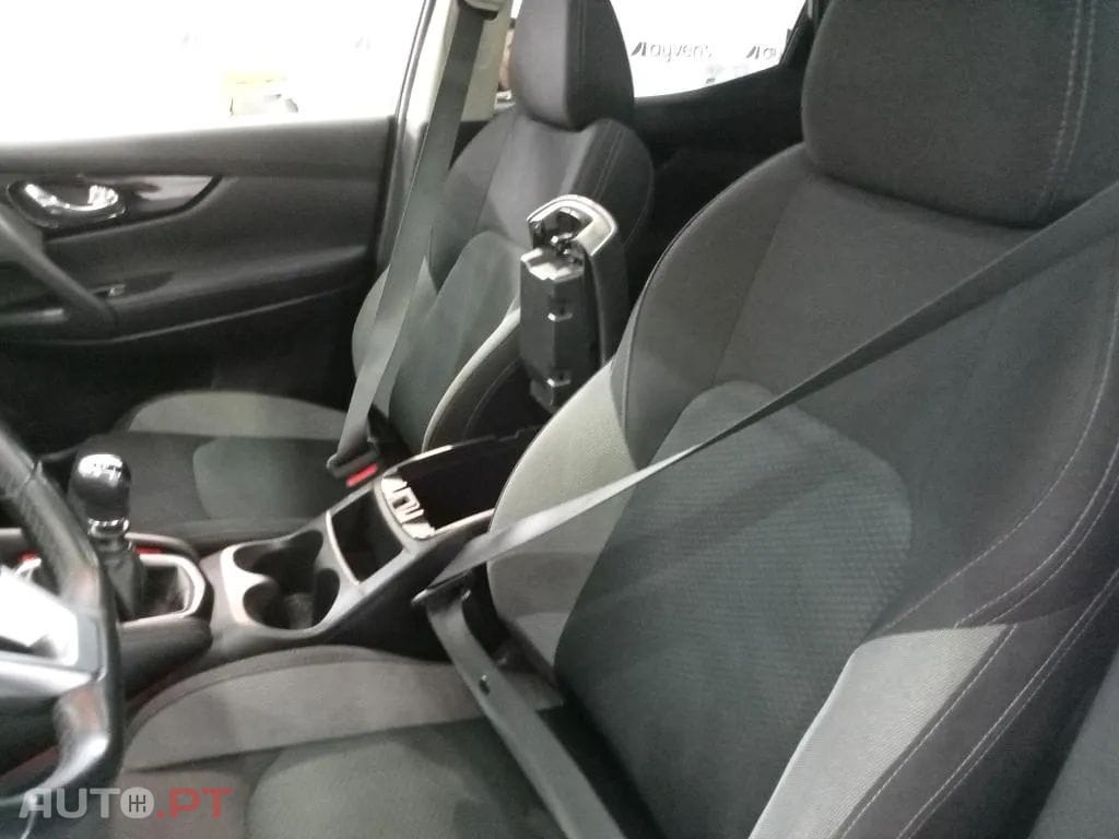 Nissan Qashqai 1.5 dCi N-Connecta Roda Suplente