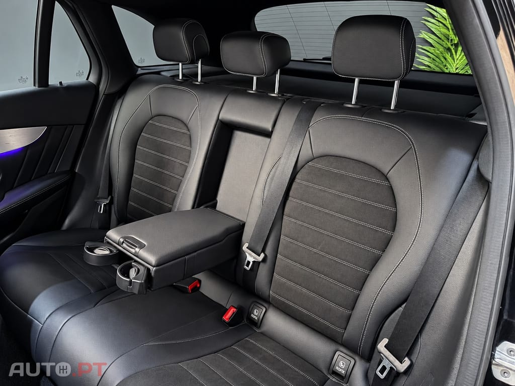 Mercedes-Benz GLC 300 de 4Matic 9G-TRONIC AMG Line — fotografia 39