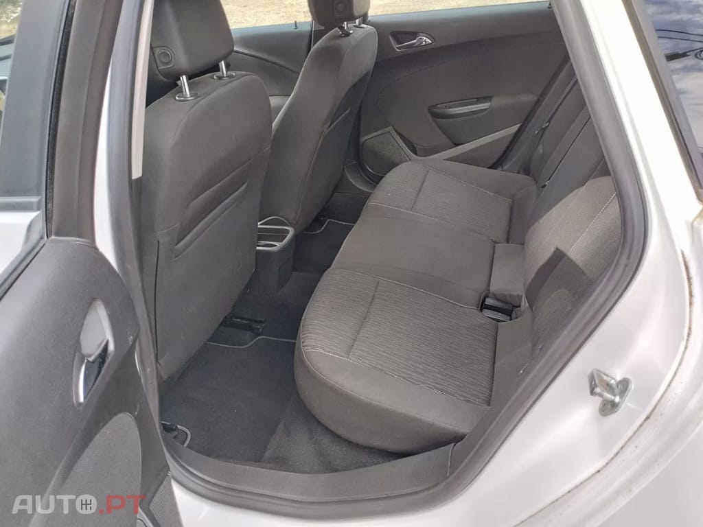 Opel Astra 1.4 T Selection GPL