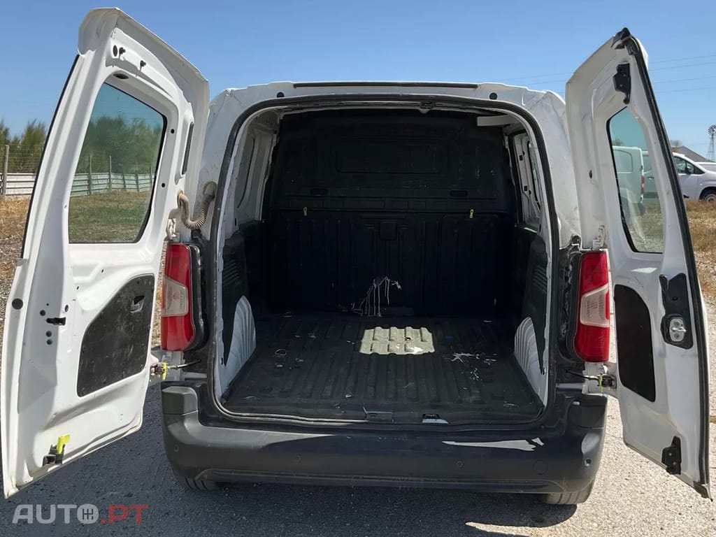 Peugeot Partner PARTNER 1.5 HDI 3L LONGA COM IVA 