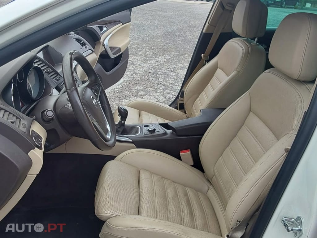 Opel Insignia 2.0 CDTi Cosmo S/S