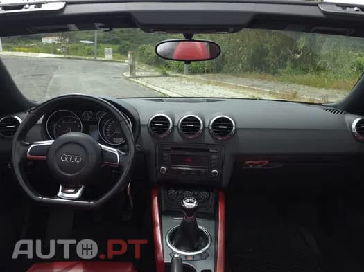 Audi TT ROADSTER S LINE