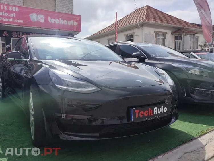 Tesla Model 3 Long Range AWD Dual Motor