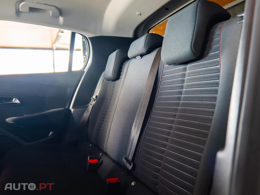Peugeot 208 1.2 PureTech Active Pack