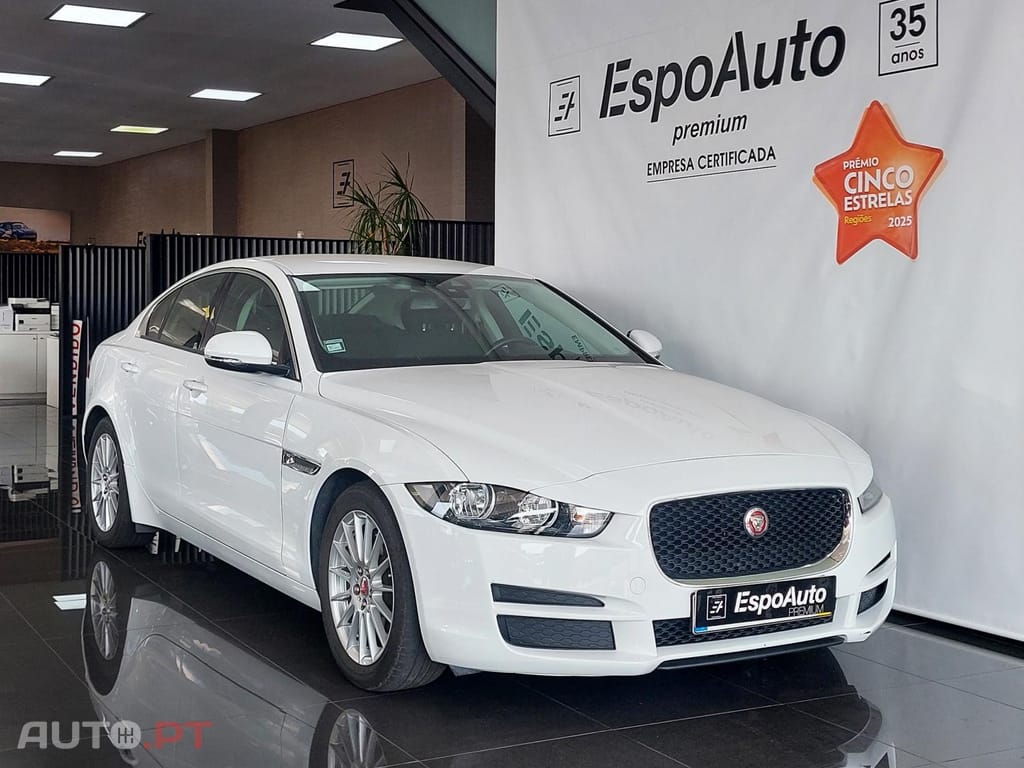 Jaguar XE 2.0 D Prestige