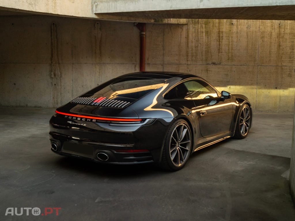 Porsche 992 Carrera 4S PDK