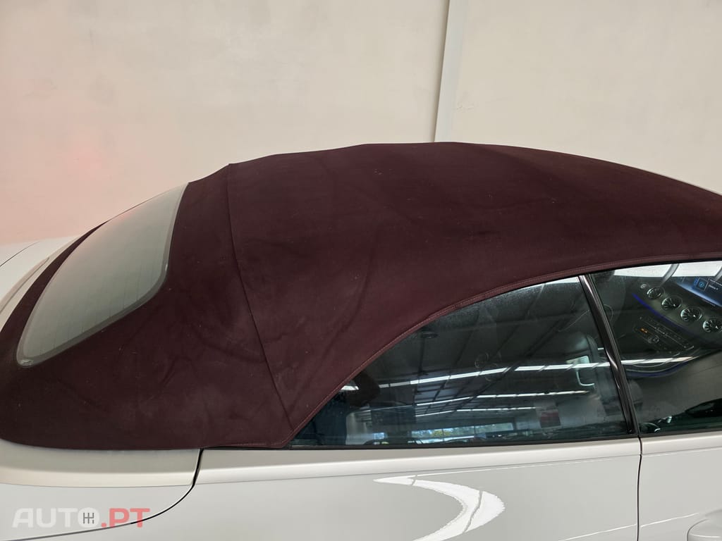 Mercedes-Benz E 220 d Cabrio AMG Line 9G-Tronic