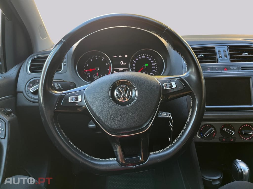 Volkswagen Polo 1.2 DSG 