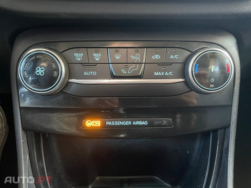 Ford Puma 1.0 EcoBoost MHEV Titanium