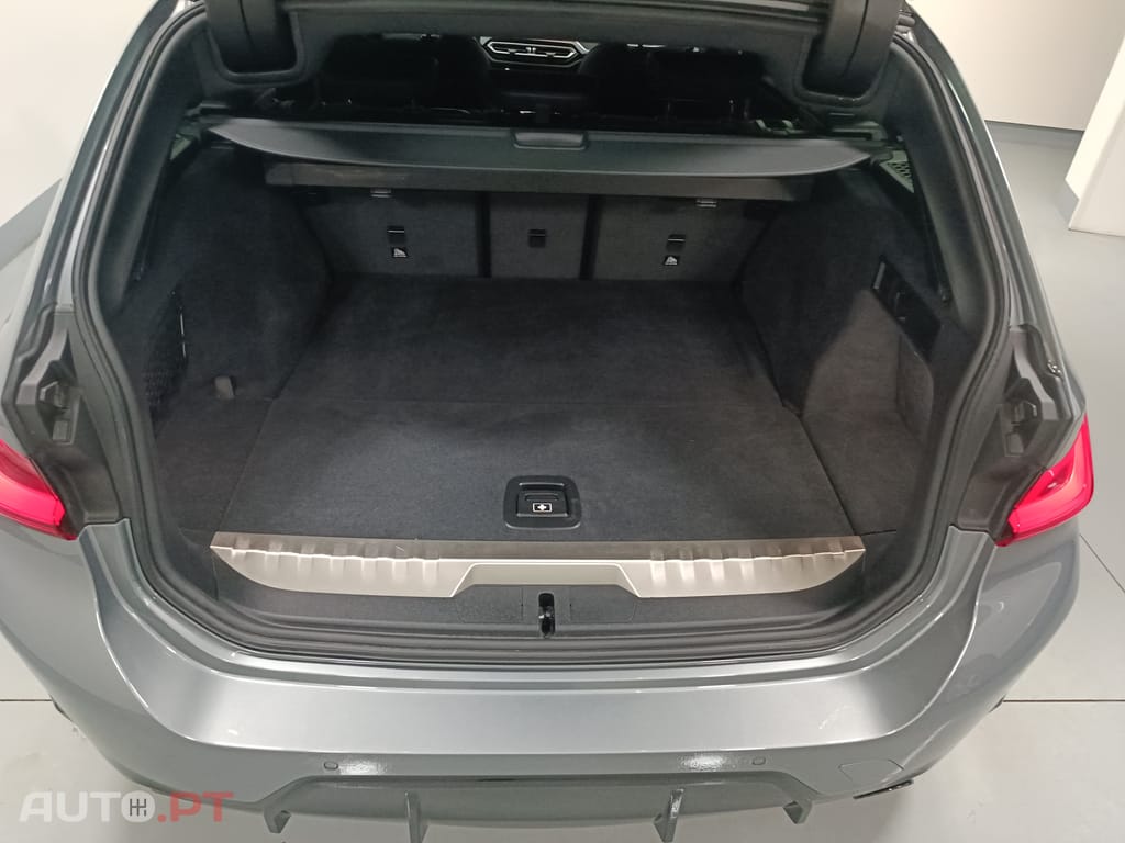 BMW 320 e Pack Desportivo M Auto
