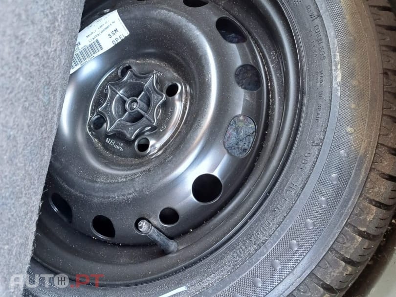 Opel Corsa 1.0 12V Confort