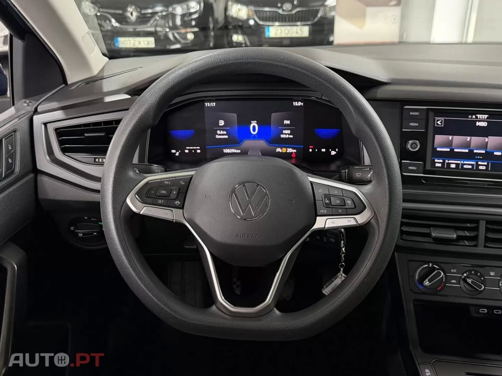 Volkswagen Polo 1.0 Confortline