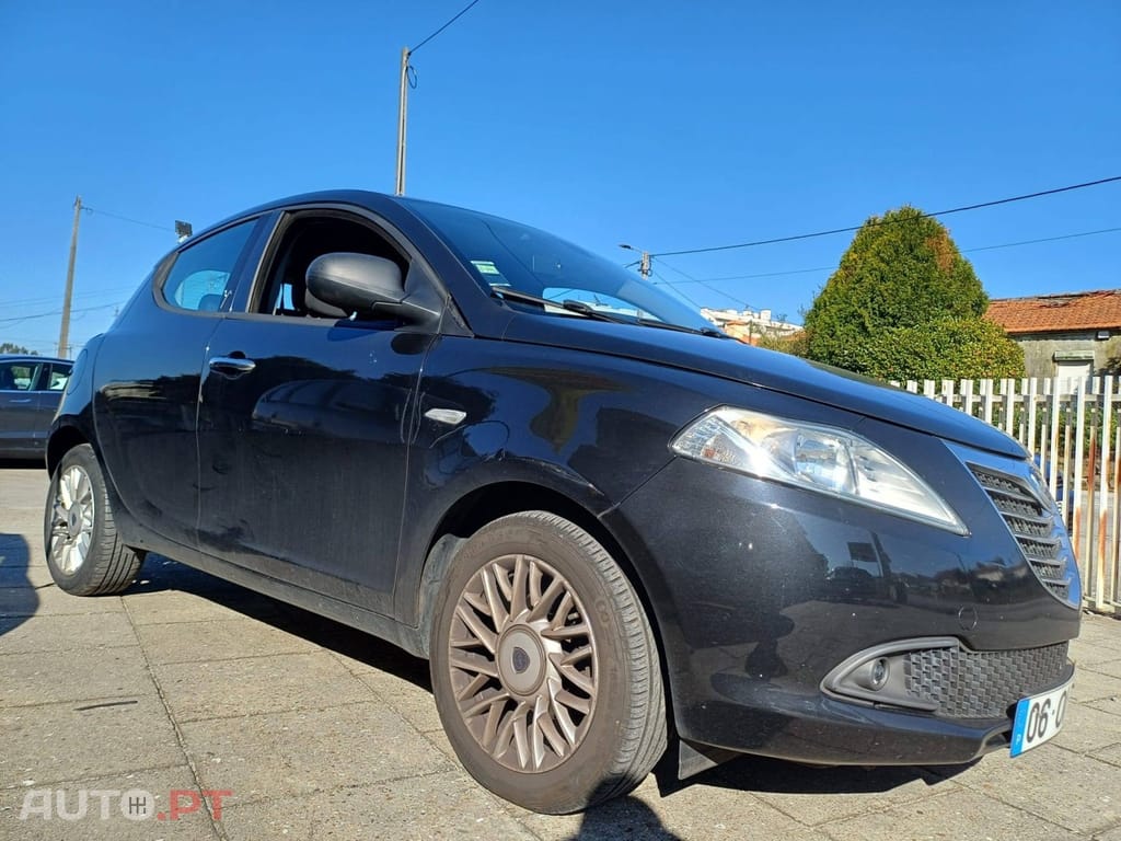 Lancia Ypsilon 1.2 S&S Fashion