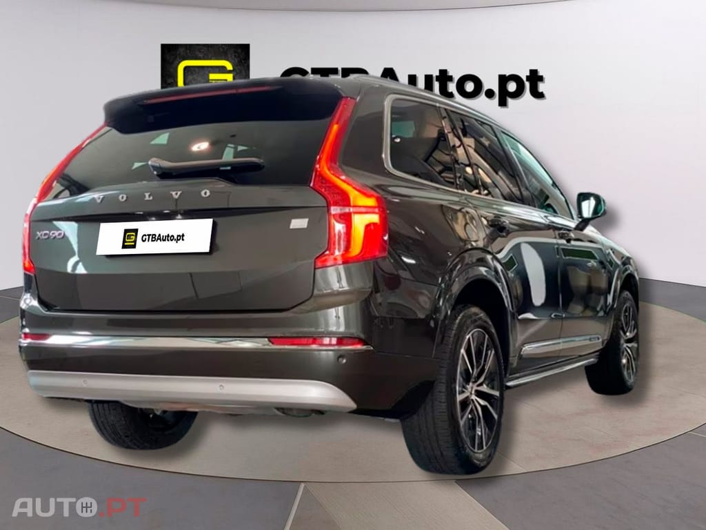 Volvo XC90  T8 AWD I.V.A DEDUTIVEL
