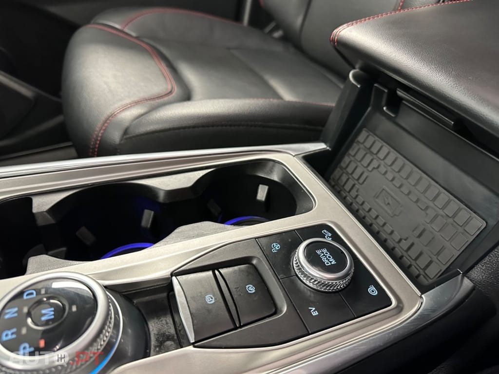 Ford Explorer ST-Line Hybrid 4x4 