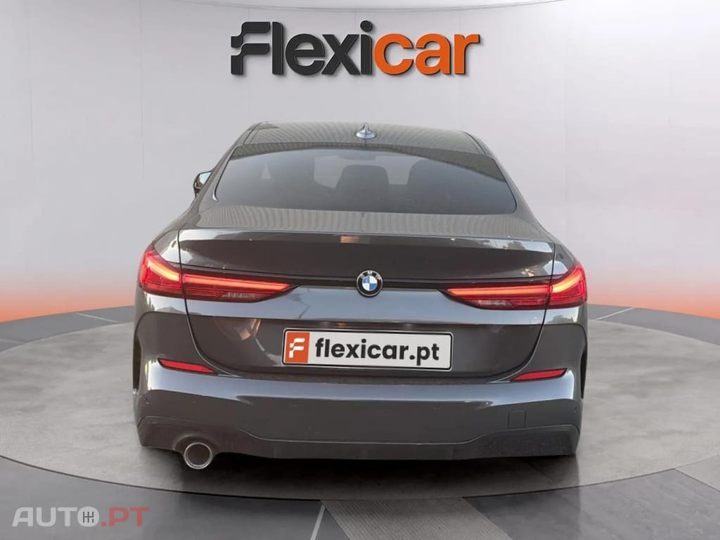 BMW 216 d Pack Desportivo M