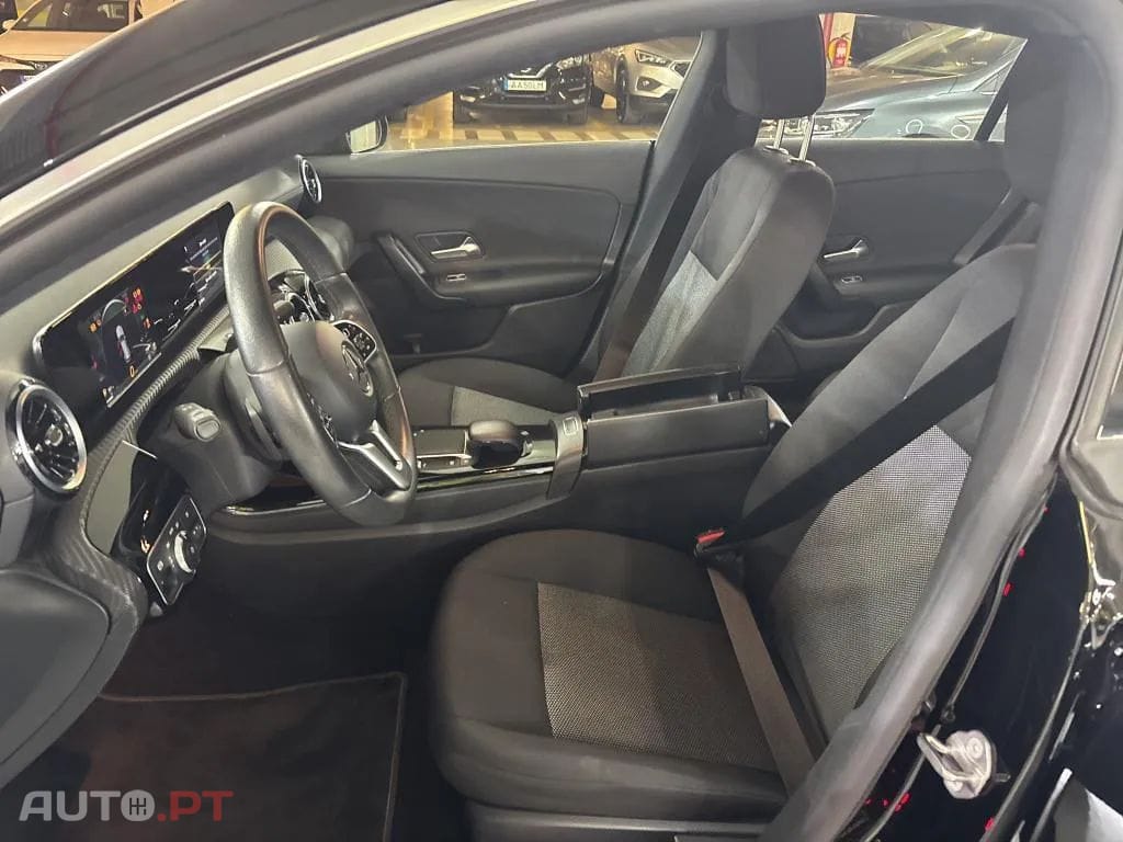 Mercedes-Benz CLA 180 d Shooting Brake Style Aut.
