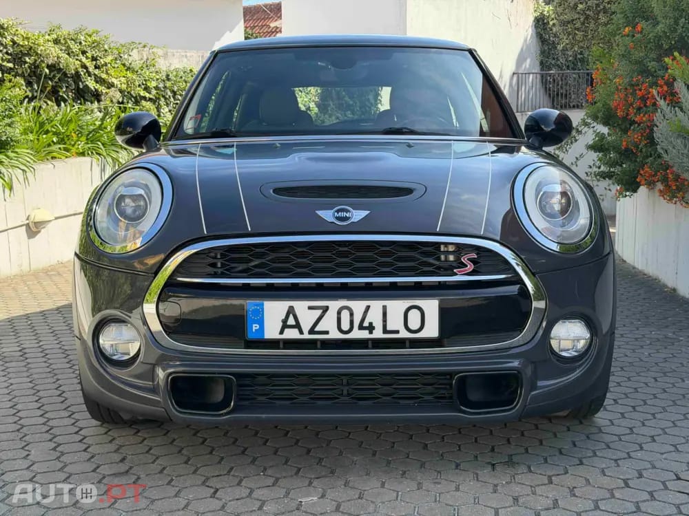 MINI Cooper Cooper S