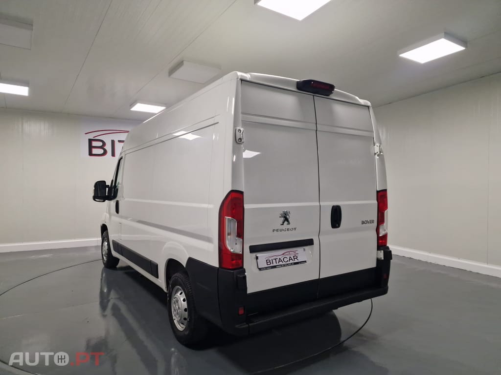 Peugeot Boxer 2.2 BlueHDi 435 L4H2 Premium