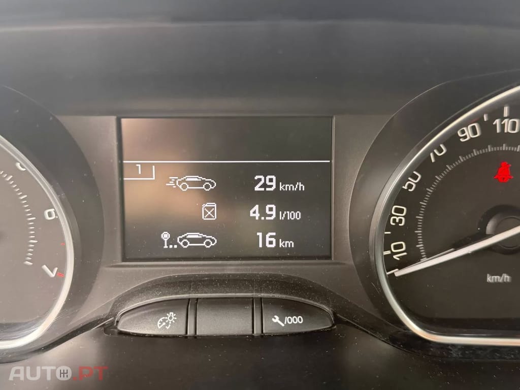 Peugeot 2008 1.2 PureTech Style