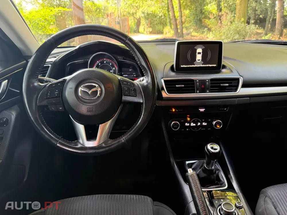 Mazda 3 1.5 Sky-D Excellence Pack Leather Navi