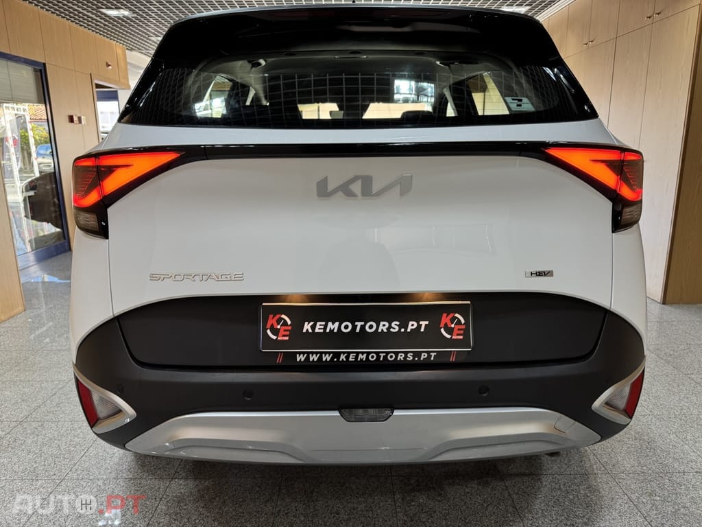 Kia Sportage 1.6 T-GDi HEV Tech