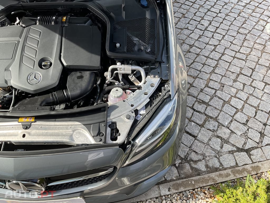 Mercedes-Benz C 300 de AMG Line