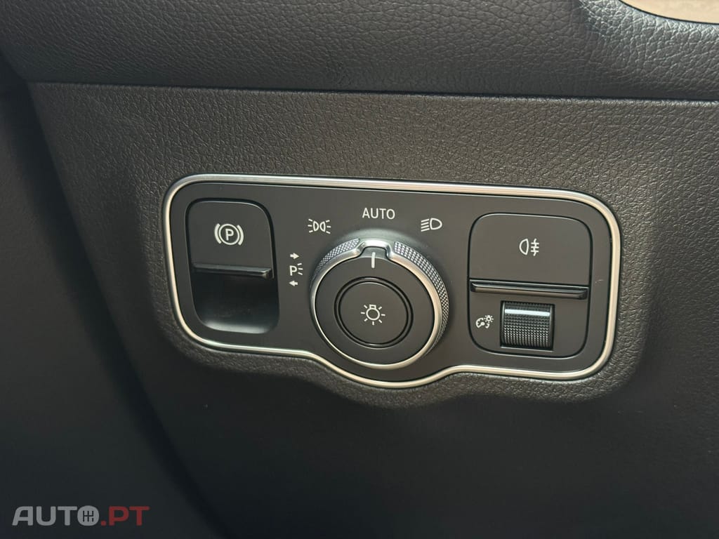 Mercedes-Benz GLB 220 d AMG Line