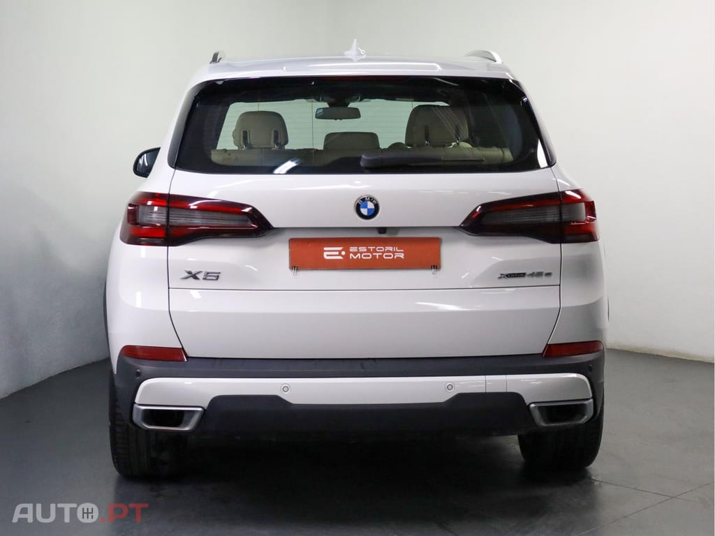 BMW X5 xDrive45e Auto Business