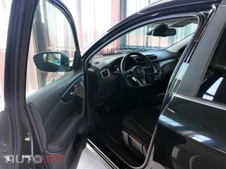 Nissan Qashqai 1.3 DIG-T Acenta