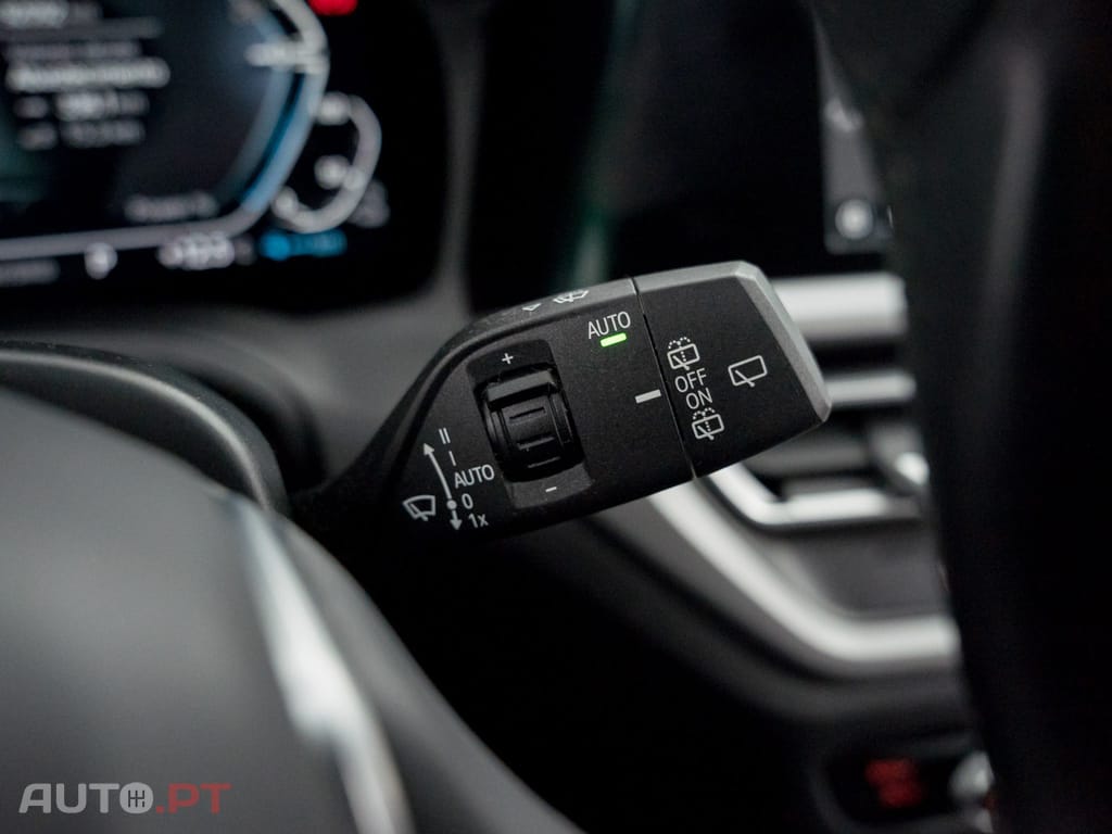 BMW 320 e Corporate Edition Auto