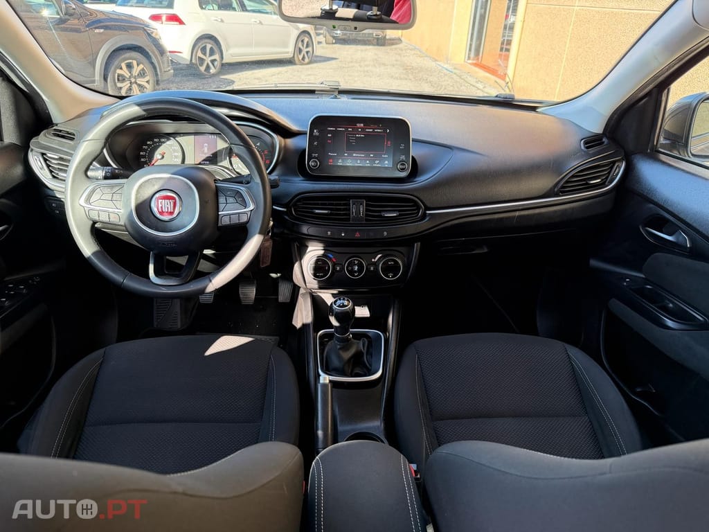 Fiat Tipo 1.3 M-Jet Mirror