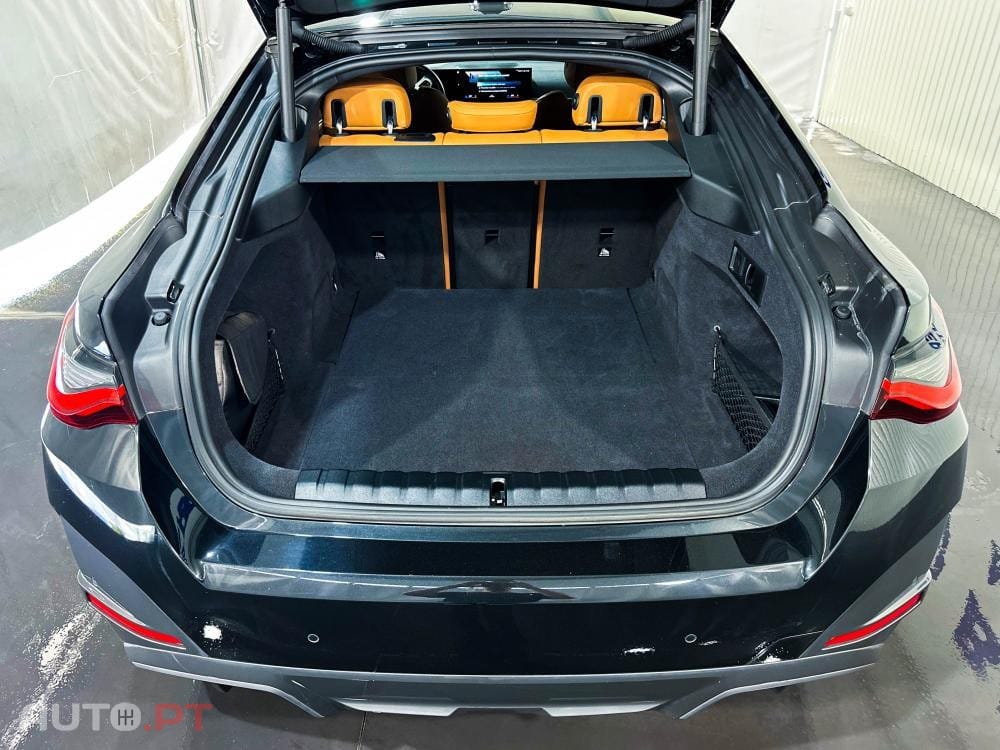 BMW i4 eDrive40 Pack Desportivo M