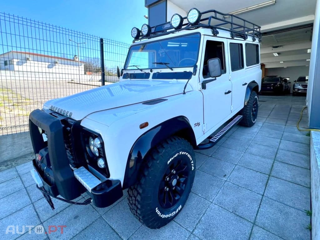 Land Rover Defender 110 2.5 Td5 122 cv 9 Lugares -Peça Rara