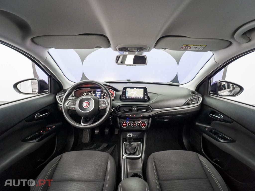 Fiat Tipo 1.3 M-Jet Lounge