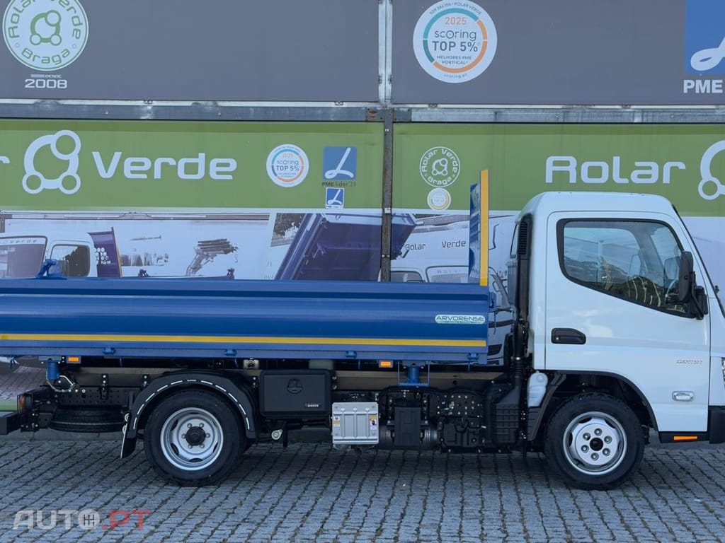 Mitsubishi Canter 3 S 15 TRI-BASCULANTE
