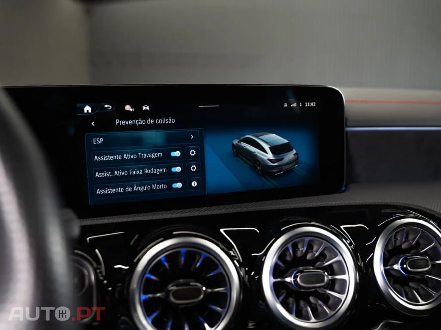 Mercedes-Benz CLA 250 e Shooting Brake AMG Line