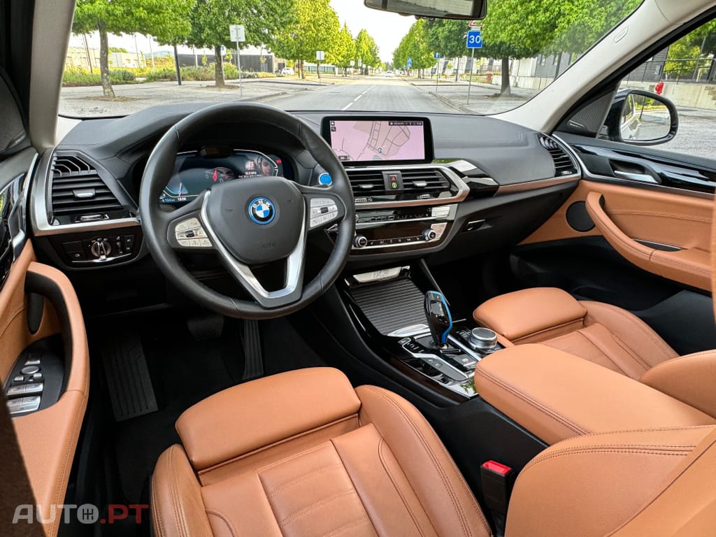 BMW iX3 Impressive