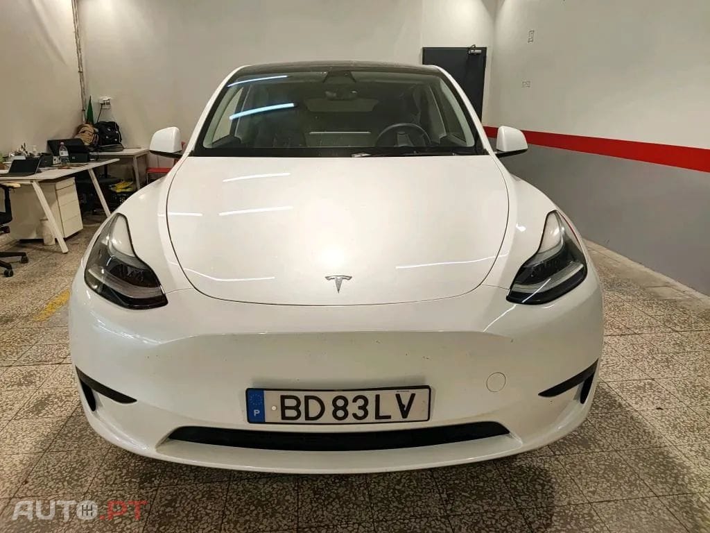 Tesla Model Y Tração Traseira