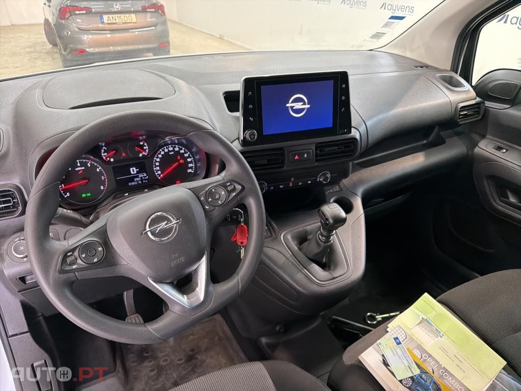 Opel Combo 1.5 CDTi L1H1 Enjoy
