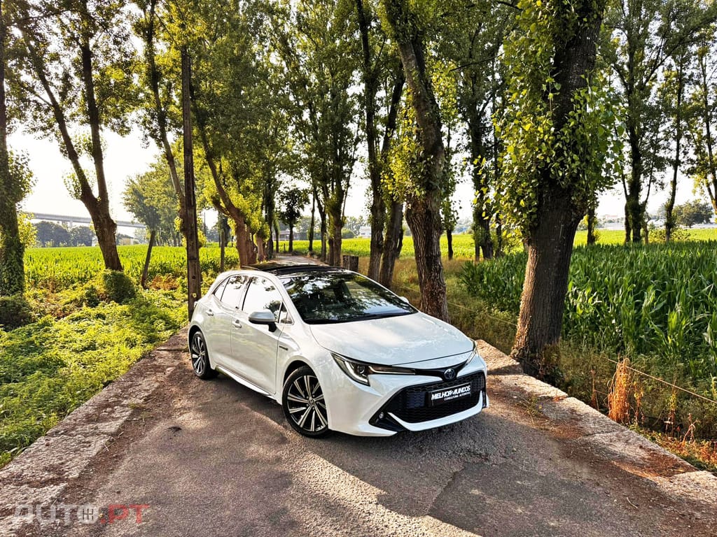 Toyota Corolla 1.8 Hybrid Design
