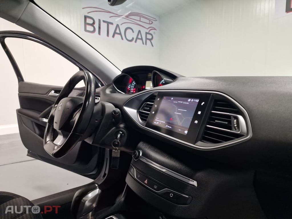 Peugeot 308 SW 1.6 BlueHDi Style